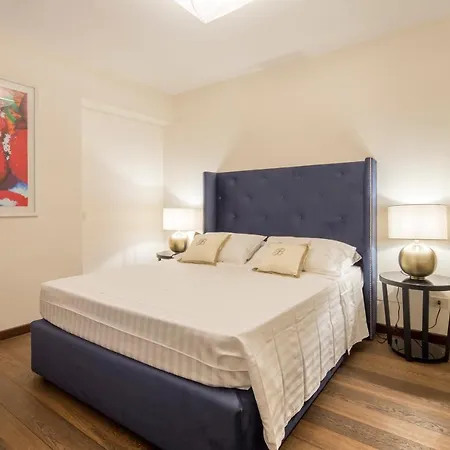 Palazzo Berardi: Renaissance Downtown Luxury בית נופש רומא