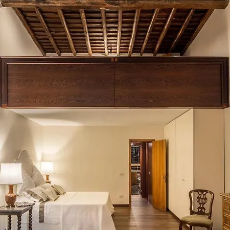 Palazzo Berardi: Renaissance Downtown Luxury בית נופש