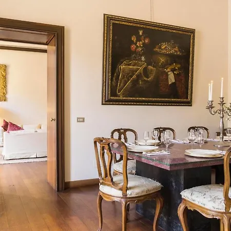 Palazzo Berardi: Renaissance Downtown Luxury Holiday home *