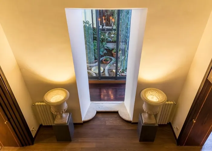 Palazzo Berardi: Renaissance Downtown Luxury Сasa de vacaciones *