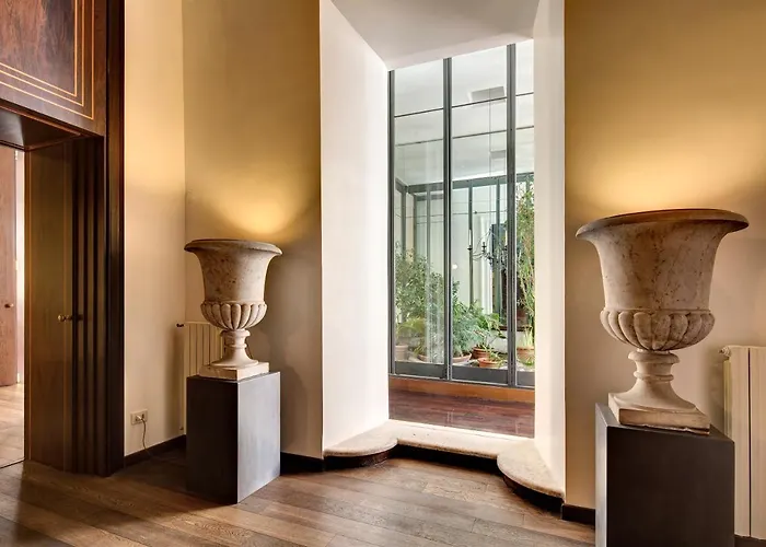 Palazzo Berardi: Renaissance Downtown Luxury * Roma