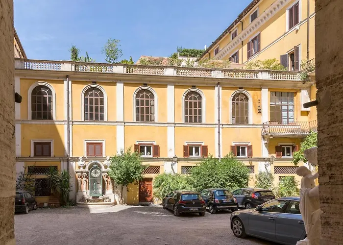 Palazzo Berardi: Renaissance Downtown Luxury * Roma