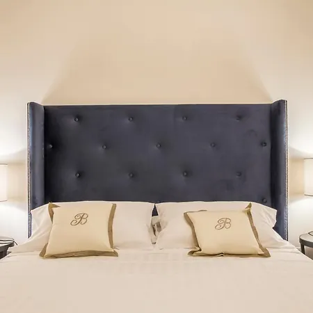 Ferienhaus Palazzo Berardi: Renaissance Downtown Luxury