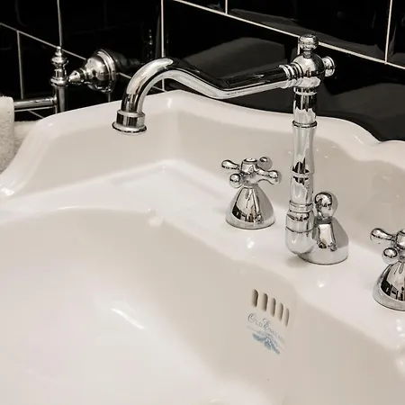 Palazzo Berardi: Renaissance Downtown Luxury Ferienhaus Rom