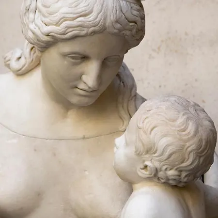 Ferienhaus Palazzo Berardi: Renaissance Downtown Luxury Rom