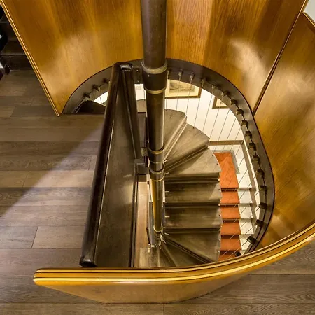 Palazzo Berardi: Renaissance Downtown Luxury Ferienhaus Rom